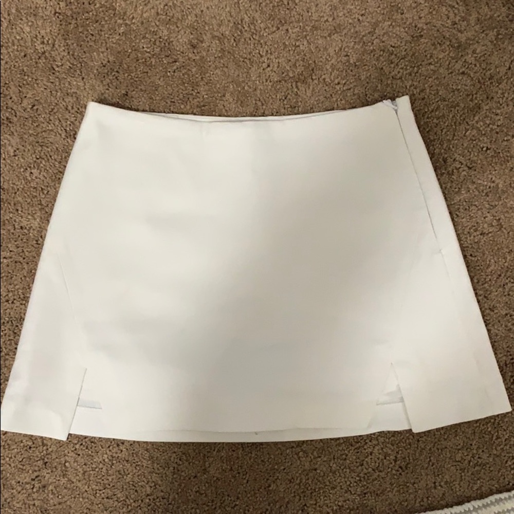 Zara White Skort